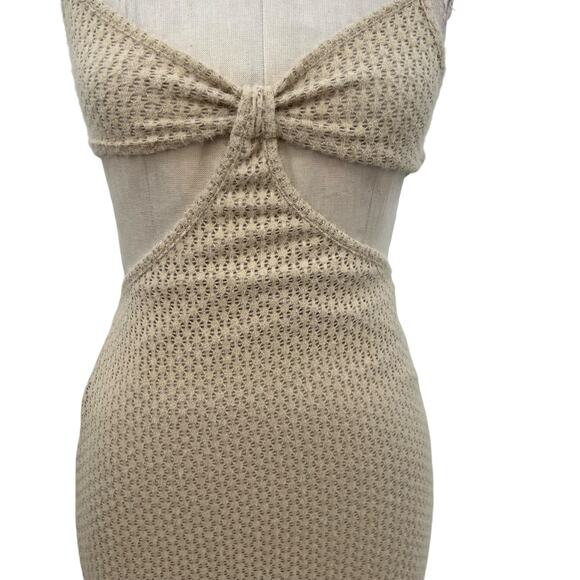 Princess Polly Beige Maxi Dress - Picture 5 of 13